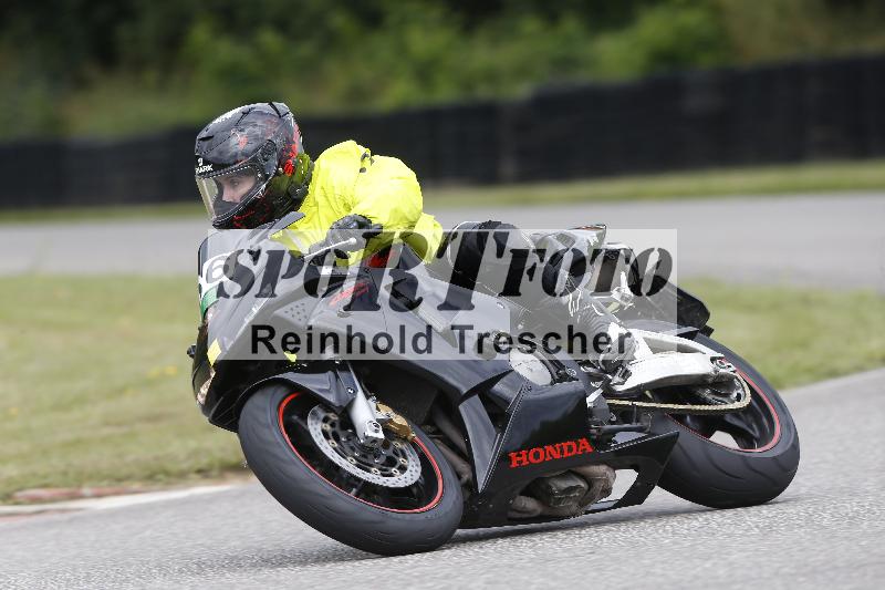 /23 07.06.2025 TZ Motorsport ADR/96